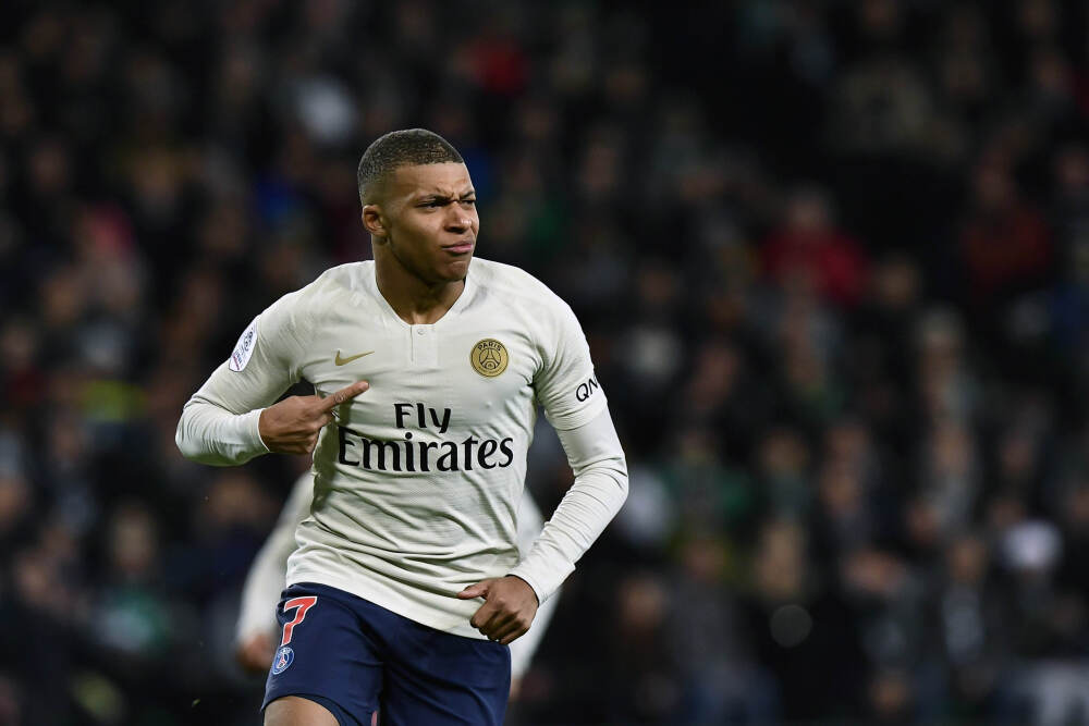 美对委内瑞拉港口设施发动首次无人机空袭